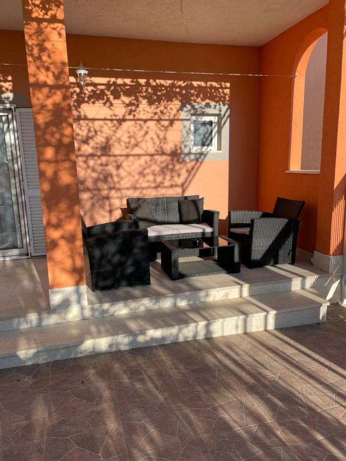 Orangerie Apartment Kastela Exterior photo